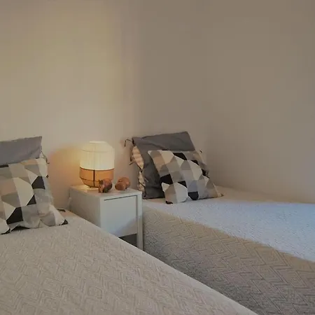 Apartamento Magnifico Atico A Escasos 100 Metros De La Playa!